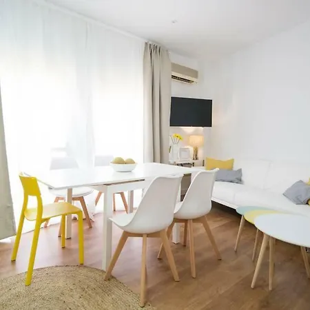 Lyrioshomes Cervantes Apartment *