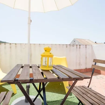 Apartment Lyrioshomes Cervantes Malaga