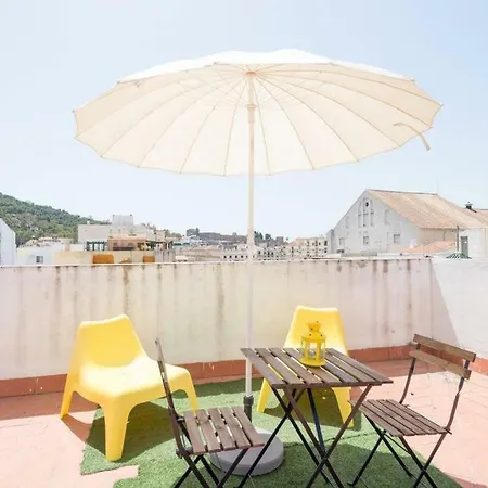 Apartment Lyrioshomes Cervantes Malaga