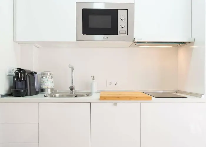 Lyrioshomes Cervantes Málaga